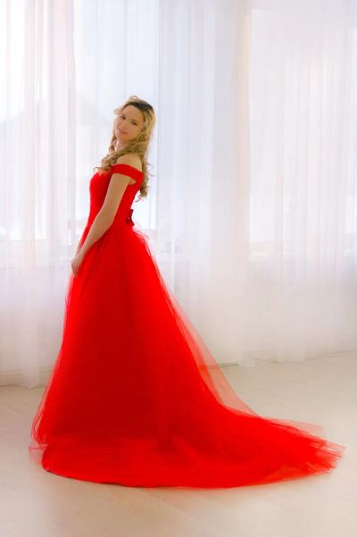 Лот: 22160360. Фото: 1. Платье красное. Платья