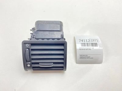Лот: 21112034. Фото: 1. Дефлектор воздушный Audi A8 1998... Кузов