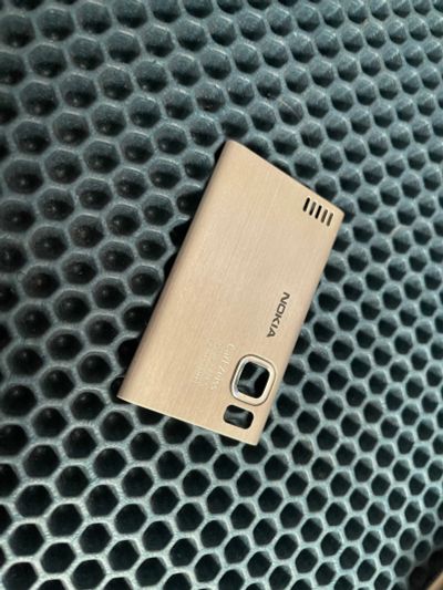 Лот: 25774631. Фото: 1. Задняя крышка nokia 6500 slide. Корпуса, клавиатуры, кнопки