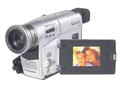 Лот: 3664657. Фото: 1. Видеокамера Panasonic NV-VZ18GC-S. Видеокамеры