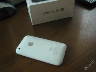 Лот: 1011709. Фото: 1. IPhone 3gs Белый. Полный комплект... Смартфоны