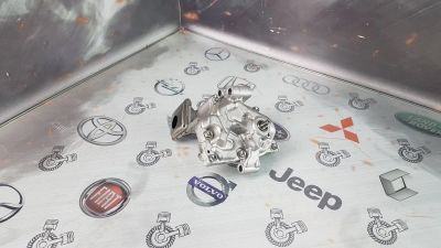 Лот: 23585602. Фото: 1. Насос масляный Toyota Auris 2ZR-FAE... Двигатель и элементы двигателя