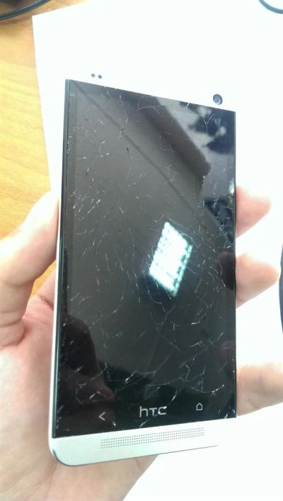 Лот: 3034006. Фото: 1. HTC One M7 СРОЧНАЯ ПРОДАЖА!!!. Смартфоны