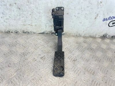 Лот: 25628390. Фото: 1. педаль газа Skoda Fabia 5J2. Двигатель и элементы двигателя