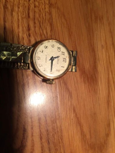 Лот: 11216843. Фото: 1. Женские часы Чайка сделано в СССР. Оригинальные наручные часы