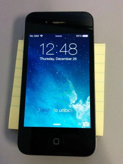 Лот: 3580210. Фото: 1. iPhone 4 Black 16Gb Sim Free... Смартфоны