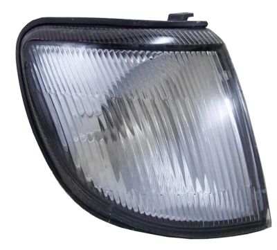 Лот: 3698959. Фото: 1. Габарит правый subaru forester... Оптика и освещение