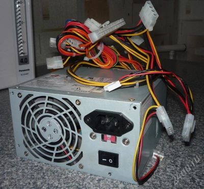 Лот: 21991. Фото: 1. Блок питания InWin 300 w. Красноярск
