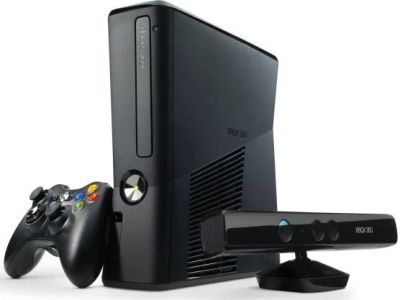 Лот: 7366846. Фото: 1. Xbox 360 Slim. Игровые приставки, консоли