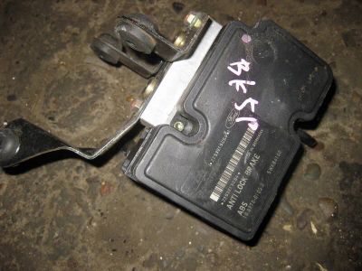 Лот: 20902984. Фото: 1. Блок abs Mazda Axela BK5P ZY-VE... Двигатель и элементы двигателя