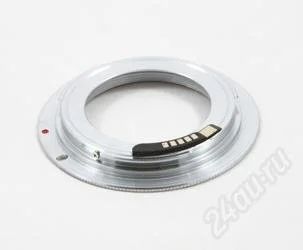 Лот: 1764175. Фото: 1. Переходное кольцо белое м42/Canon... Крышки, бленды