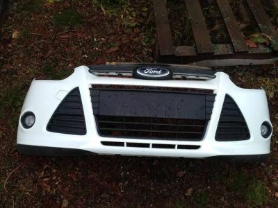 Лот: 10501845. Фото: 1. Бампер передний Ford Focus 3. Кузов