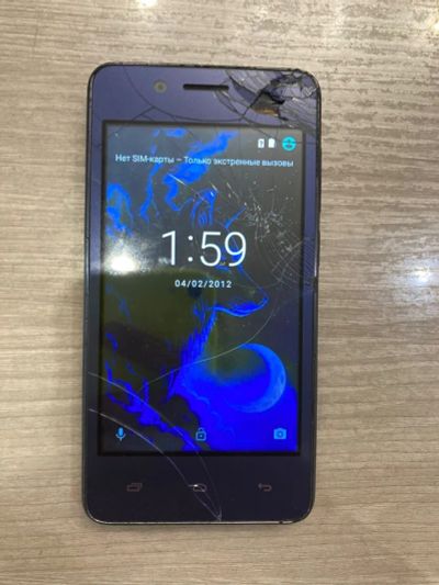 Лот: 19316289. Фото: 1. Смартфон micromax q402+. Смартфоны