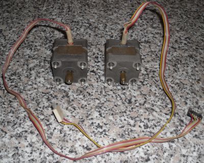 Лот: 23515314. Фото: 1. Шаговые двигатели. Электродвигатели, микромоторы