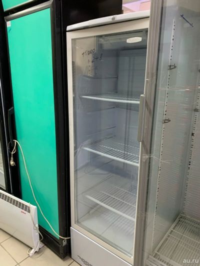 Лот: 17204369. Фото: 1. Холодильный шкаф-витрина Бирюса... Холодильное