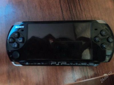 Лот: 1839354. Фото: 1. playstation portable 3008 piano... Игровые приставки, консоли