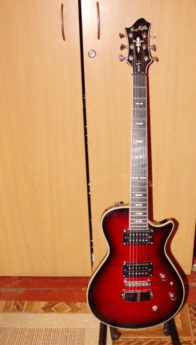 Лот: 7625328. Фото: 1. Электрогитара - Hagstrom серии... Гитары