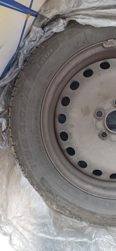 Лот: 20270384. Фото: 1. Шины Bridgestone turanza t001. Шины на дисках