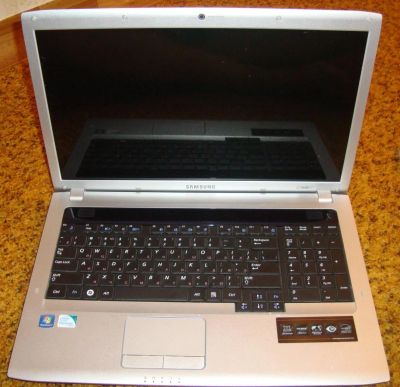 Лот: 5965714. Фото: 1. Ноутбук Samsung R730. Ноутбуки
