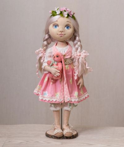 Лот: 11844036. Фото: 1. Кукла текстильная коллекционная. Авторские куклы, игрушки, поделки