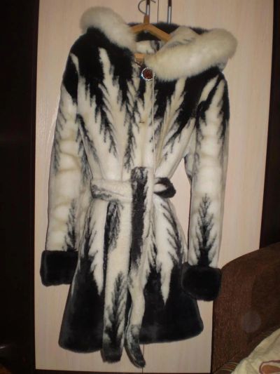 Лот: 3587263. Фото: 1. Продам шубу. Верхняя одежда