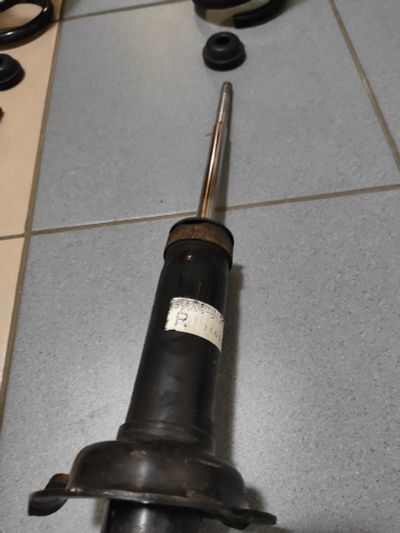 Лот: 18384723. Фото: 1. Задние амортизаторы Honda civic... Ходовая, подвеска, рулевое управление