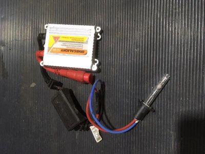 Лот: 21717588. Фото: 1. ксенон Ford Focus CB4. Двигатель и элементы двигателя