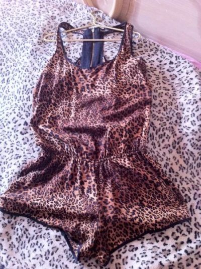 Лот: 5123367. Фото: 1. Комбинизон ,, Леопард,, с карманами... Костюмы