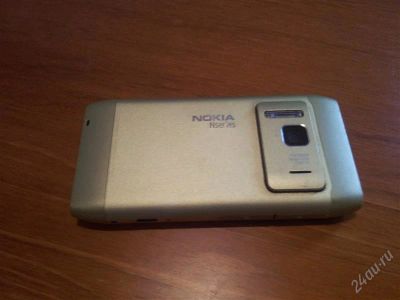 Лот: 1741585. Фото: 1. Nokia N8 Green. Смартфоны