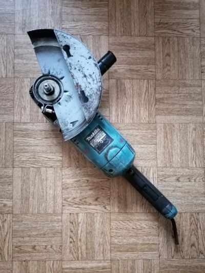 Лот: 16246431. Фото: 1. Makita GA9020. Электроинструмент