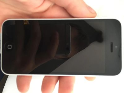Лот: 9054998. Фото: 1. Iphone 5c 8gb. Смартфоны