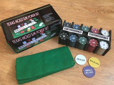 Лот: 8547198. Фото: 1. подарочный набор покер holdem... Настольные игры, карты