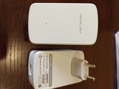 Лот: 17530946. Фото: 1. Powerline адаптеры 2 шт. Другое (сетевые устройства)