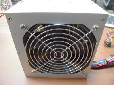 Лот: 9968080. Фото: 1. Блок питания ATX для компьютера... Корпуса, блоки питания