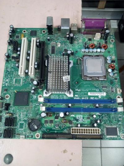 Лот: 11730843. Фото: 1. Материнская плата Intel D945PLNM. Материнские платы