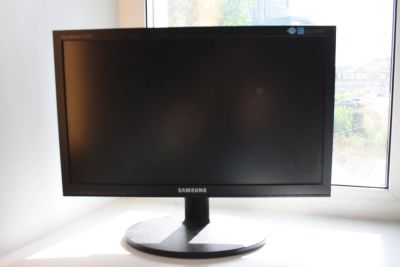 Лот: 9729258. Фото: 1. Монитор Samsung E1920N. ЖК-мониторы