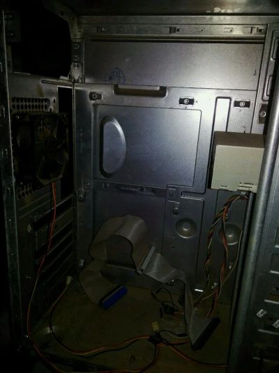 Лот: 11275494. Фото: 1. Корпус+дисковод+провода rj45+дискеты. Корпуса, блоки питания