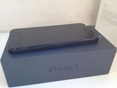 Лот: 2875978. Фото: 1. Оригинальный iphone 5 16gb №1... Смартфоны
