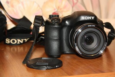 Лот: 10947899. Фото: 1. Компактная камера SONY H300 Black. Цифровые компактные