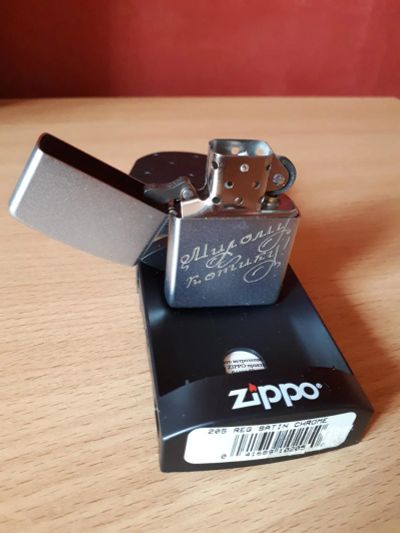 Лот: 10210391. Фото: 1. Зажигалка Zippo новая. Другое (коллекционирование, моделизм)