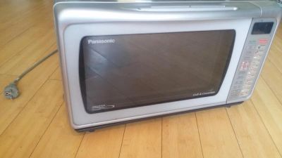 Лот: 10170786. Фото: 1. Микроволновка инверторная Panasonic. Микроволновки, мини-печи