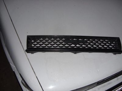 Лот: 3734266. Фото: 1. Решетка радиатора toyota coolla... Кузов