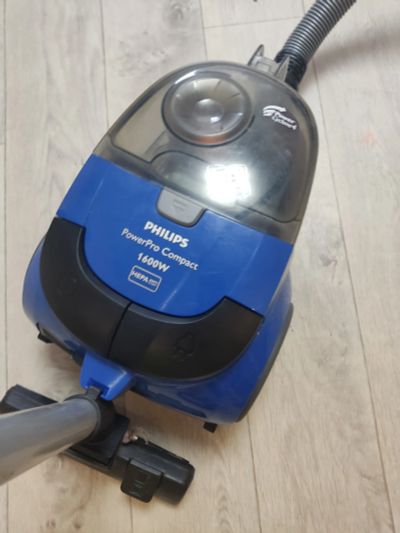 Лот: 22375066. Фото: 1. Пылесос Philips. Пылесосы, паровые швабры