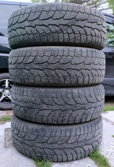 Лот: 25885247. Фото: 1. Зимняя резина Hankook I*Pike RW11... Шины