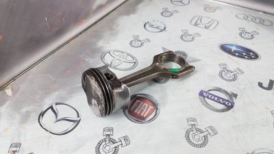 Лот: 23588321. Фото: 1. Поршень с шатуном BMW 1-Series... Двигатель и элементы двигателя