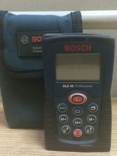 Лот: 8643422. Фото: 1. Продам лазерный дальномер Bosch... Электроинструмент