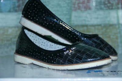 Лот: 9965608. Фото: 1. Школьные туфли р-р 31. Туфли