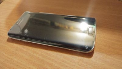 Лот: 10679889. Фото: 1. Смартфон Samsung Galaxy S6 Edge... Смартфоны