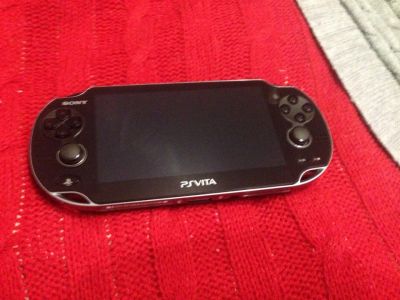 Лот: 9381755. Фото: 1. PS Vita (Взломана) 16 gb. Игровые приставки, консоли