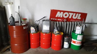 Лот: 5683258. Фото: 1. Mobil Castrol Shell Honda... Масла, жидкости